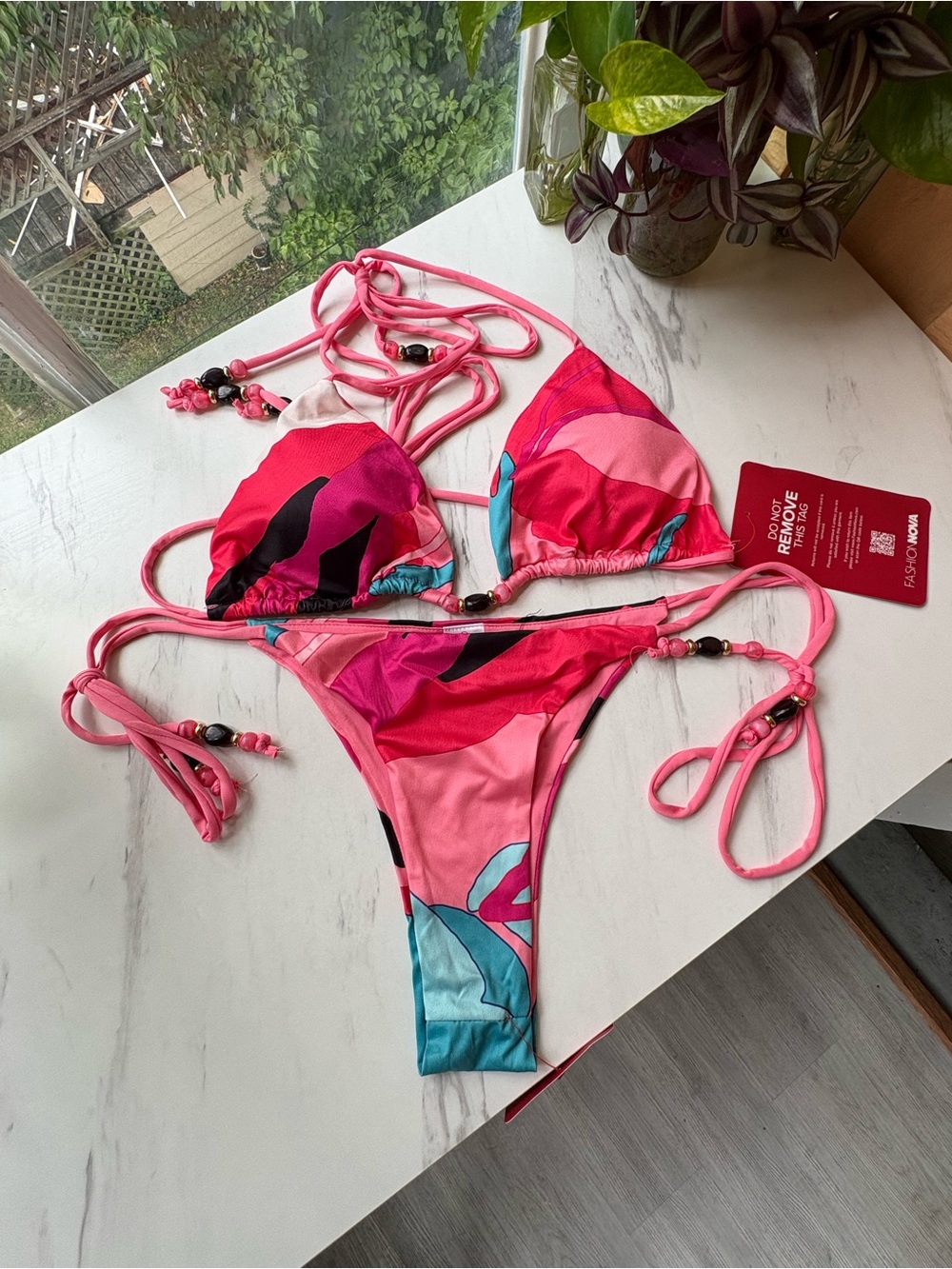 Fashion Nova Women’s Pink Abstract-Print String Bikini